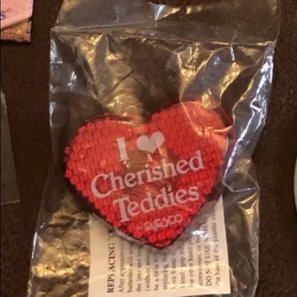 Lot of 10 Buttons Cherished Teddies - Picture 13 of 14